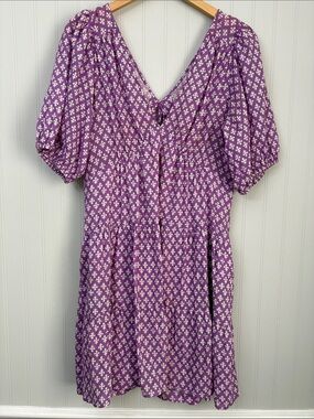 Xirena Short Sleeve Open Back Mini Dress Women Size Medium Purple White